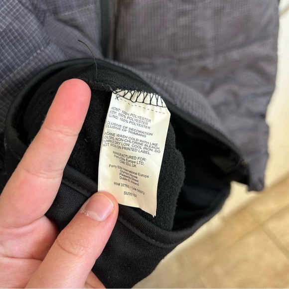 PGA Tour Men’s XL Black and Gray Golf Puff Vest Full-Length Zipper Lightweight - Picture 5 of 8